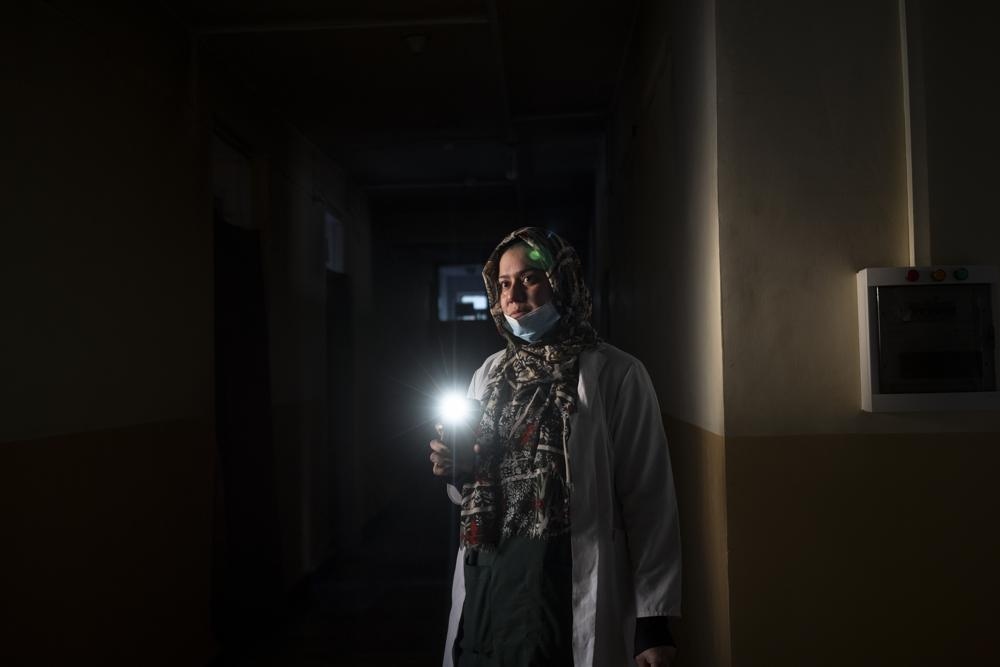 Tình cảnh bi đát của các bác sĩ Afghanistan dưới thời Taliban