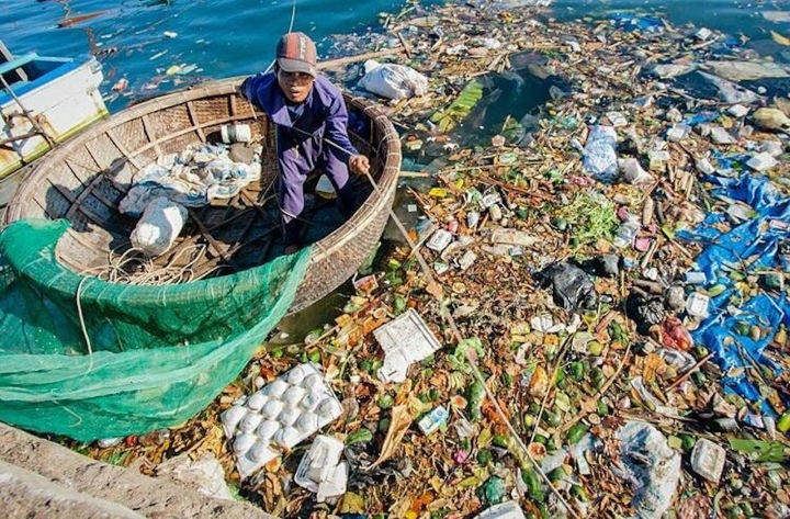 Vì sao nhận thức về rác thải nhựa đại dương ở Việt Nam còn hạn chế?
