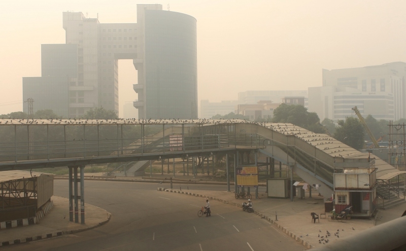Ô nhiễm không khí tại New Delhi có thể làm tăng số ca Covid-19 nặng