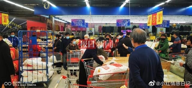 Trung Quốc: Có người mua 300kg gạo sau thông báo tích trữ nhu yếu phẩm