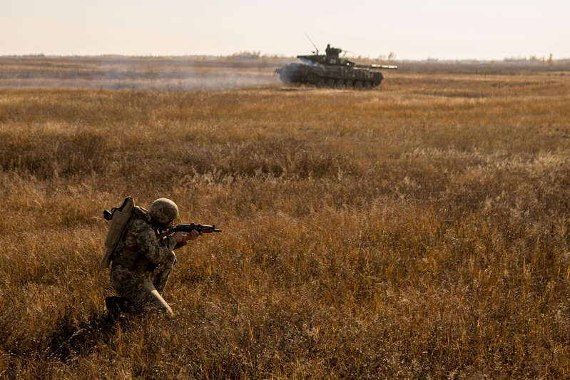 Ukraine tập trận gần Bán đảo Crimea