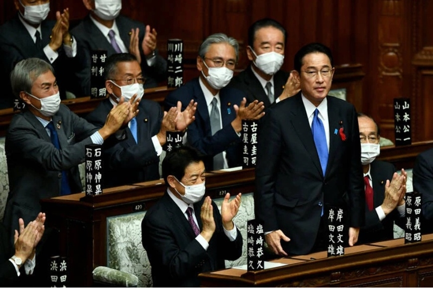 Thủ tướng Nhật Bản “tuyên chiến" với Covid-19 ngay sau khi được bổ nhiệm