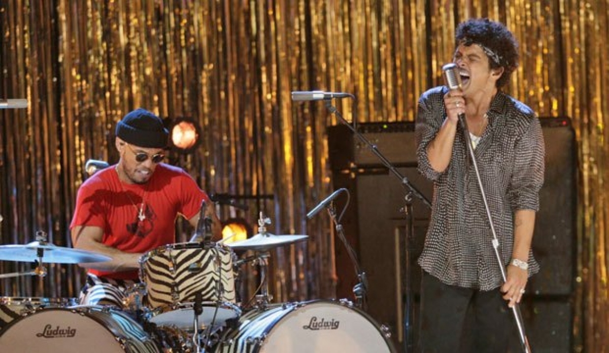 BTS, Bruno Mars sẽ phá vỡ kỷ lục đề cử của Grammy 2022?