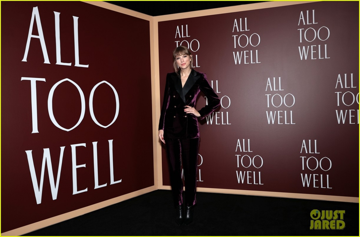 Taylor Swift diện vest thanh lịch tại buổi ra mắt phim ngắn "All Too Well"