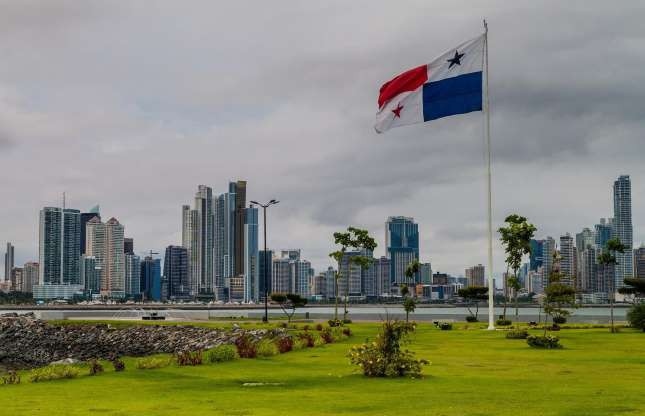 Chủ tịch nước gửi điện mừng quốc khánh Panama