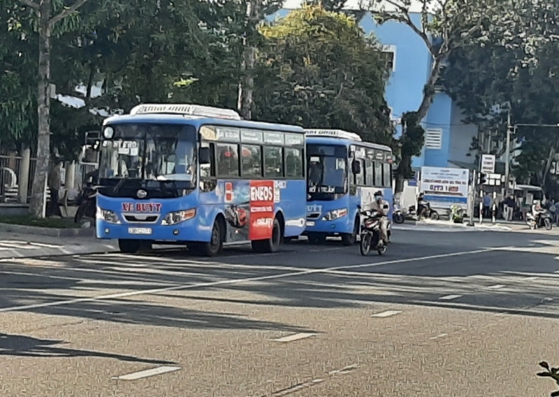 Nhiều tuyến xe nội tỉnh, liên tỉnh ở Tiền Giang vắng khách trong ngày đầu hoạt động trở lại