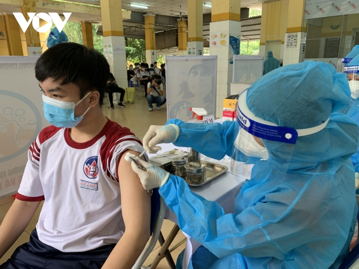 Ninh Bình triển khai tiêm vaccine phòng COVID-19 cho 10.000 học sinh