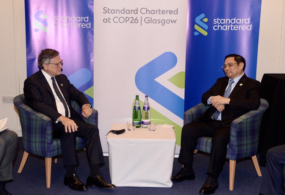Thủ tướng tiếp Chủ tịch ngân hàng Standard Chartered