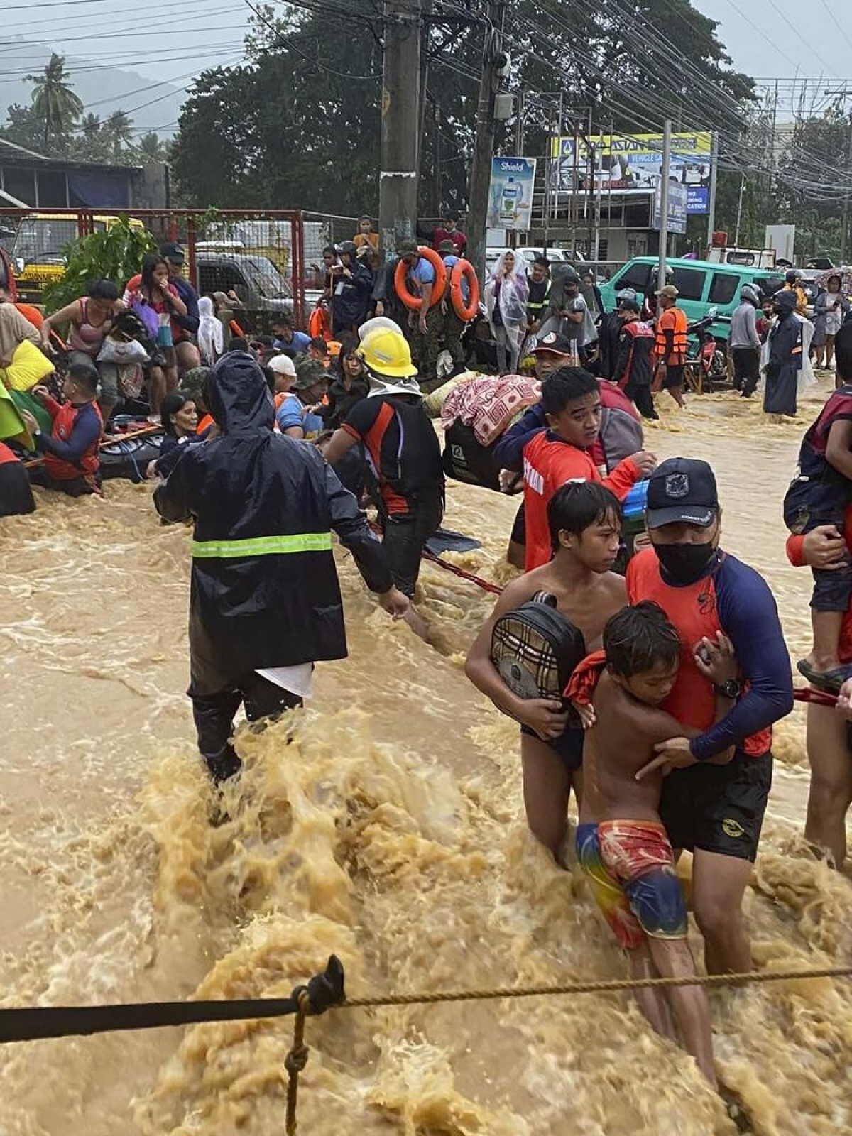Bão Rai làm hơn 100 người tại Philippines thiệt mạng