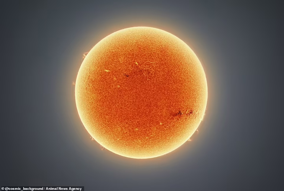 Ngắm bức ảnh "rõ nét nhất từ trước đến nay" về Mặt trời