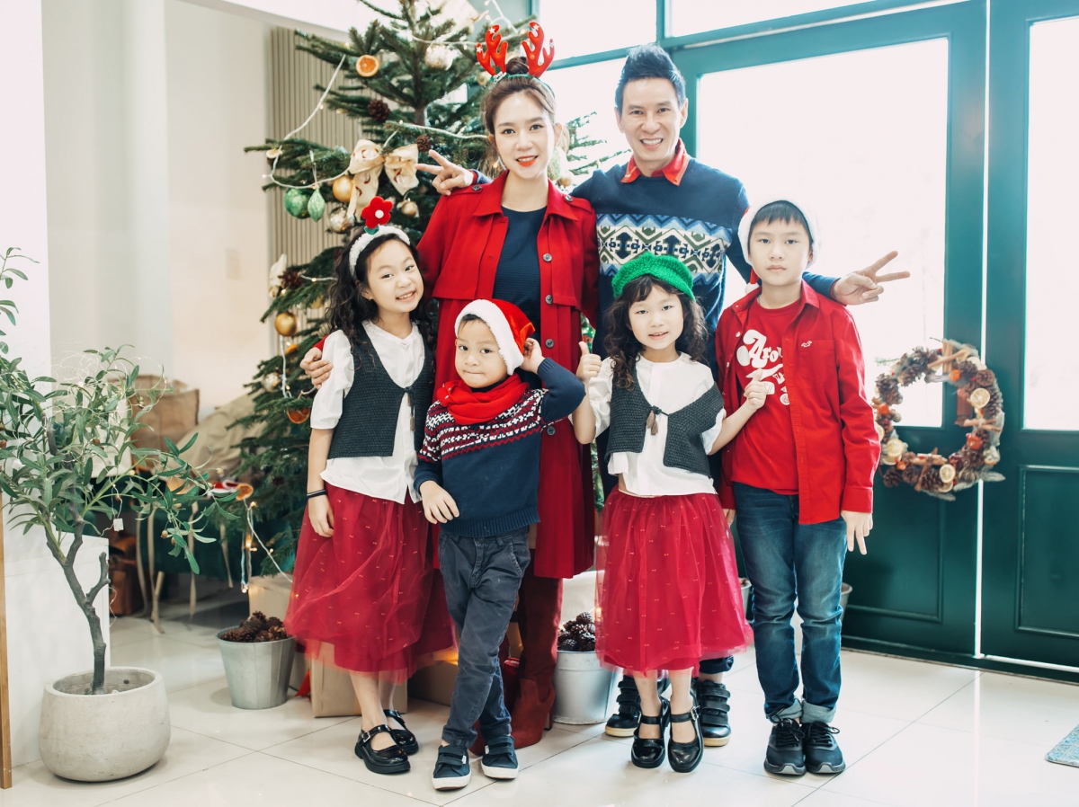 Dàn sao Việt tưng bừng đón Giáng sinh