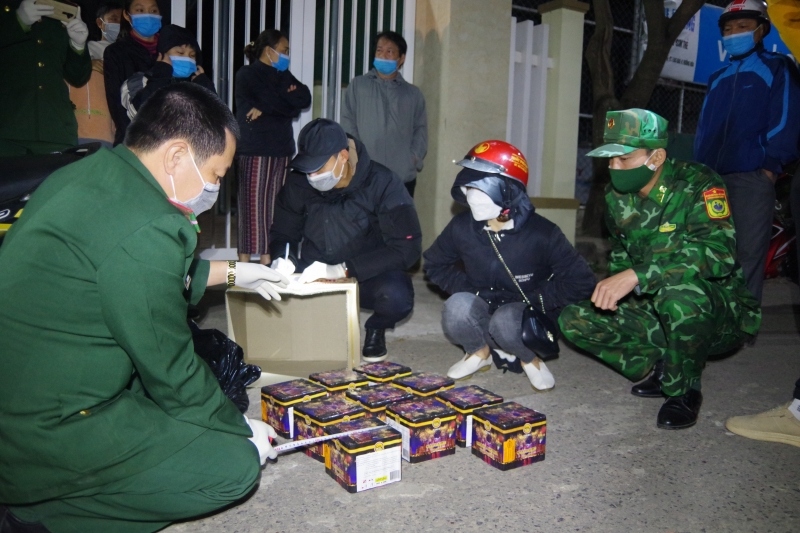 Bộ đội Biên phòng Quảng Trị bắt liên tiếp 2 vụ vận chuyển pháo trái phép