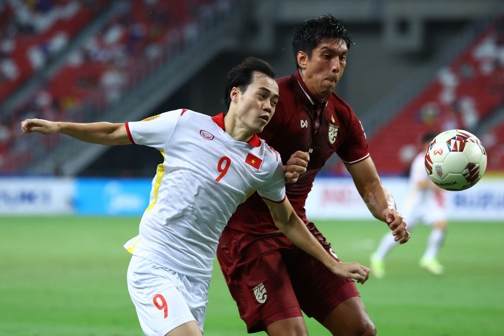 ĐT Việt Nam trở thành cựu vô địch, ĐT Thái Lan gặp ĐT Indonesia ở chung kết AFF Cup 2020