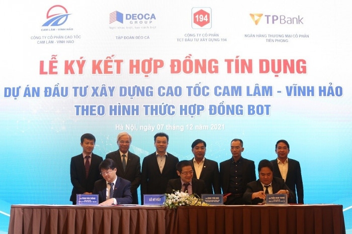 Ký hợp đồng PPP cao tốc Bắc Nam đoạn Cam Lâm – Vĩnh Hảo