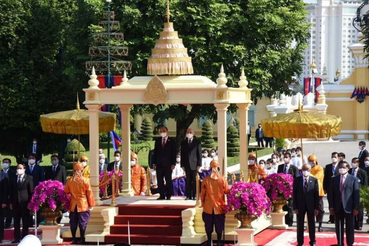 Chủ tịch nước Nguyễn Xuân Phúc kết thúc tốt đẹp chuyến thăm cấp nhà nước Campuchia