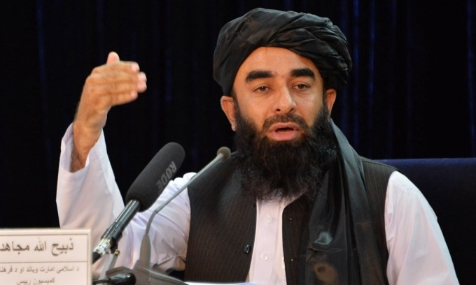 Taliban giải tán một số bộ và cơ quan bầu cử vì khó khăn kinh tế