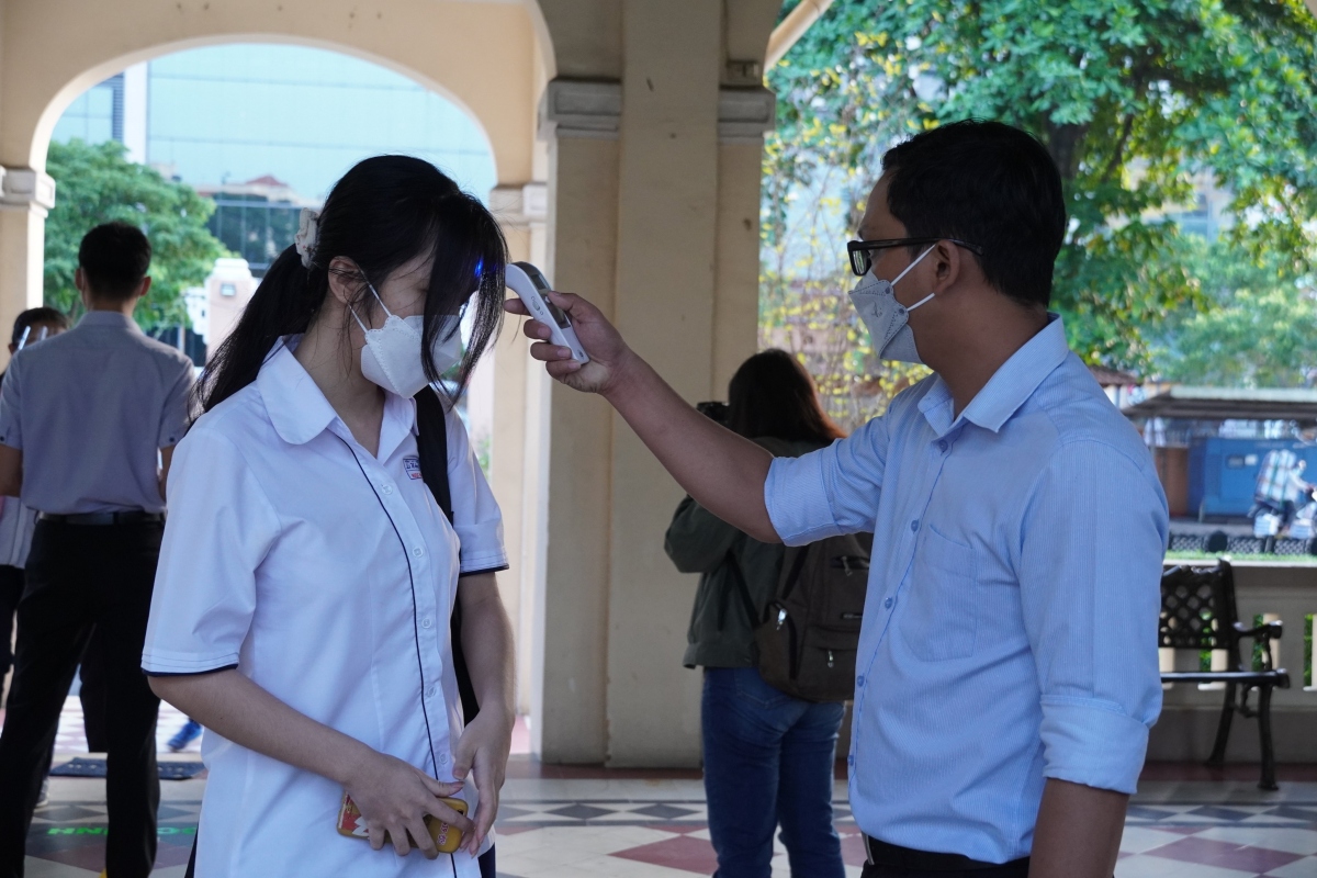 Ngày 4/2, Việt Nam có 11.594 F0 mới, đã tiêm hơn 181 triệu liều vaccine COVID-19