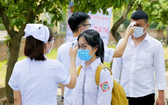 Ngày 3/1, Việt Nam có gần 16.000 F0 mới, hơn 24.000 người khỏi bệnh