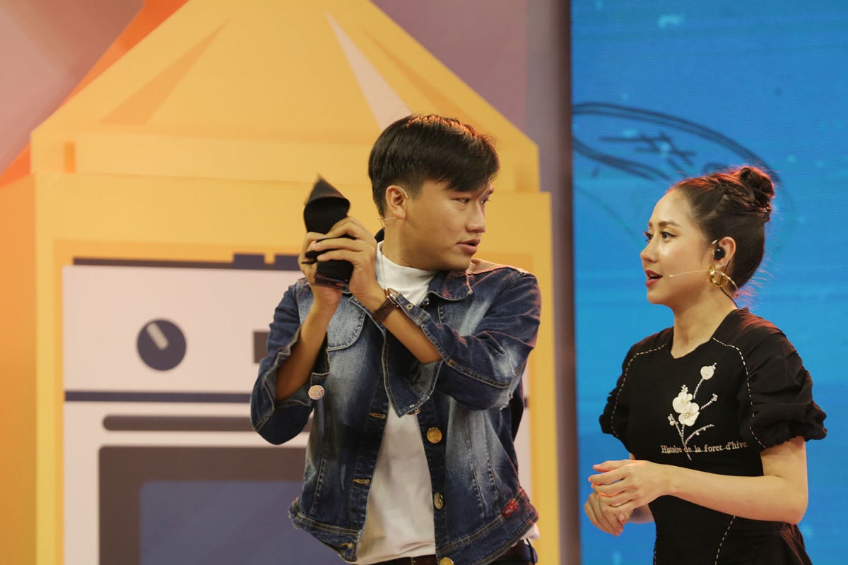 Xuân Nghị - Tường Vi quyết liệt “thả thính” nhau trong gameshow "Thách sao nấu được"