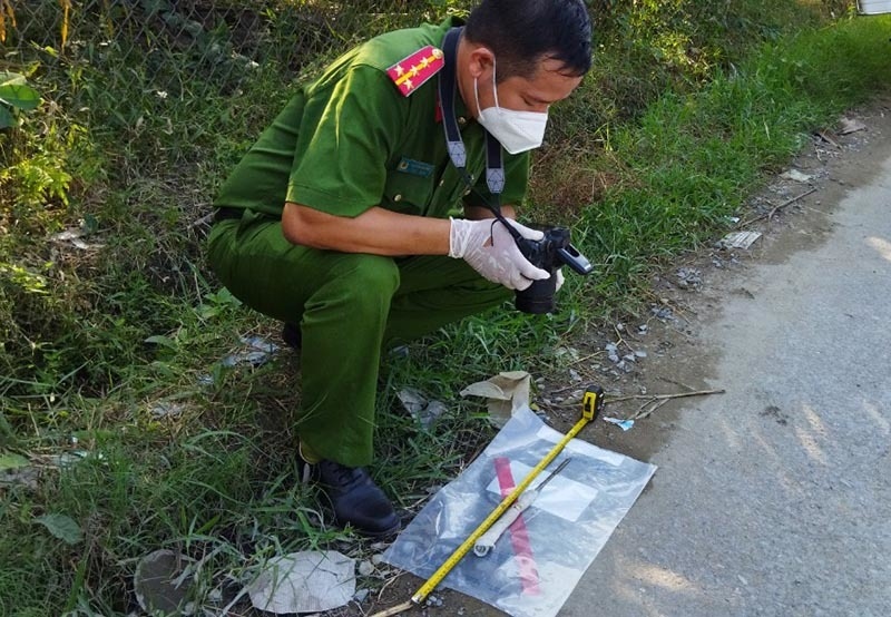 Điều tra vụ án mạng 2 người chết ở Tiền Giang