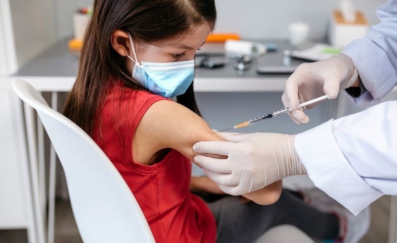 Australia bắt đầu tiêm vaccine Covid-19 cho trẻ 5-11 tuổi