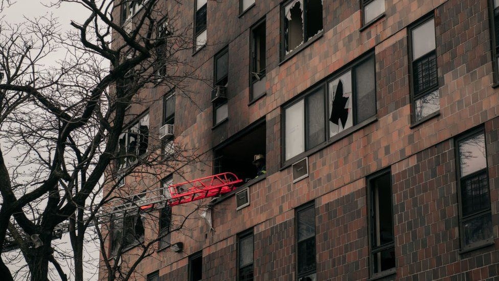 Nguyên nhân vụ cháy nghiêm trọng ở New York (Mỹ)