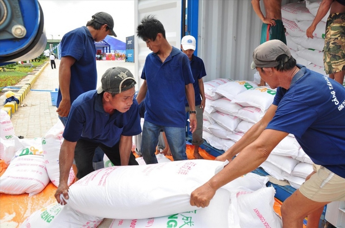 Hơn 11.400 tấn gạo cứu đói cho hơn 658.000 người dịp Tết và mùa giáp hạt