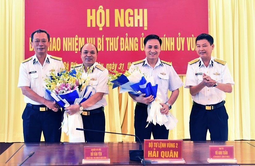 Bổ nhiệm Đại tá Vũ Anh Tuấn làm Chính ủy Vùng 2 Hải quân