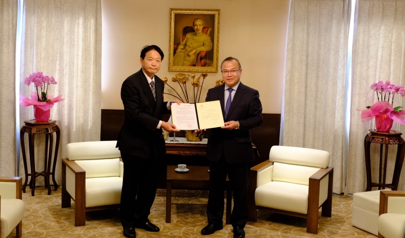 Đại sứ quán Việt Nam tại Nhật Bản trao quyết định bổ nhiệm Lãnh sự danh dự