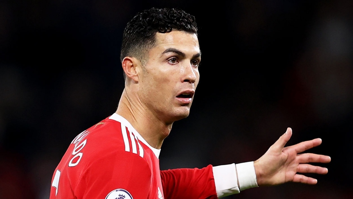 Ronaldo đứng trước nguy cơ bị giảm lương