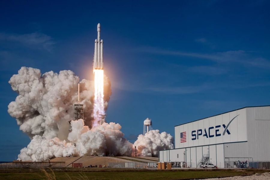 Bão địa từ phá hỏng gần hết số vệ tinh Starlink vừa được SpaceX phóng lên vũ trụ