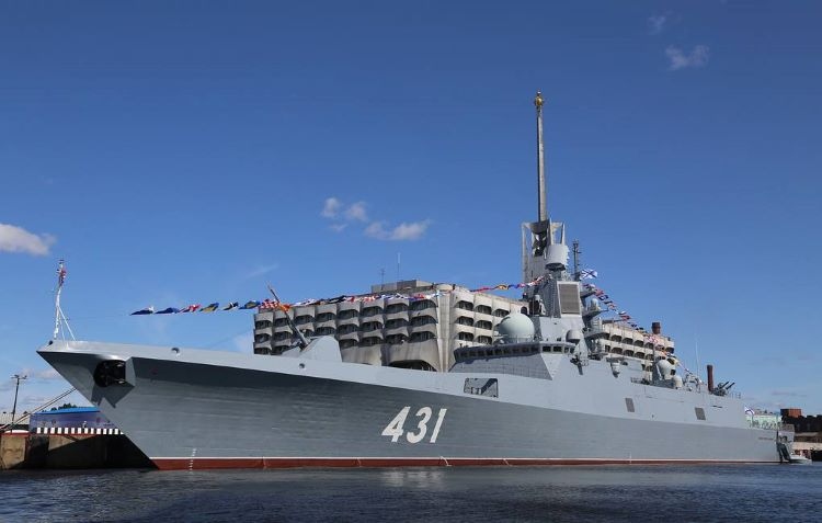 Tàu khu trục NATO do thám tàu Nga tập trận tại Địa Trung Hải?