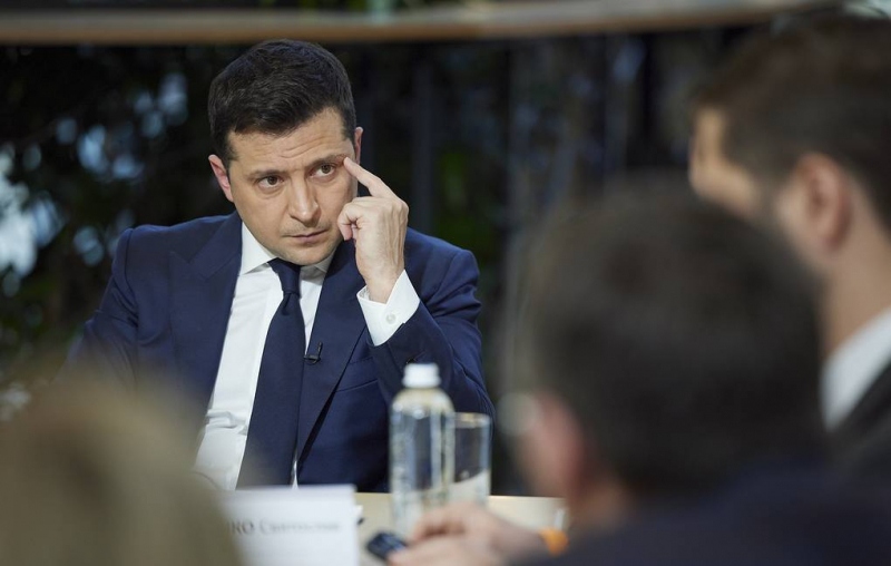 Đảng đối lập Ukraine yêu cầu Tổng thống Zelensky từ chức