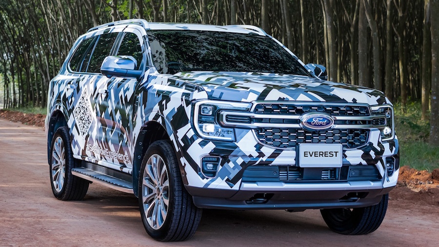Ford Everest 2022 lộ diện trước khi ra mắt vào tháng 3/2022