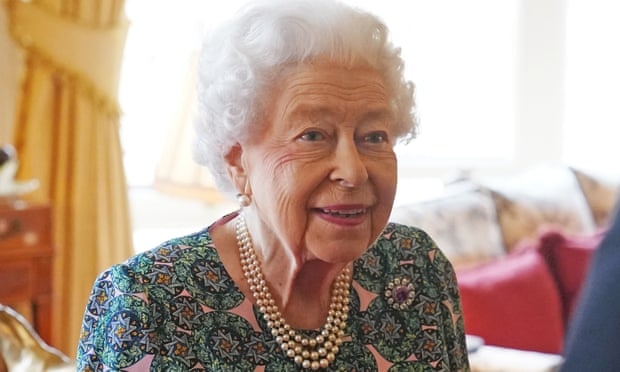 Nữ hoàng Anh Elizabeth II mắc Covid-19