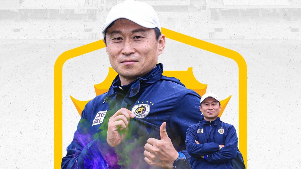 Tân HLV Chun Jae Ho thừa nhận Hà Nội FC đang hụt hơi