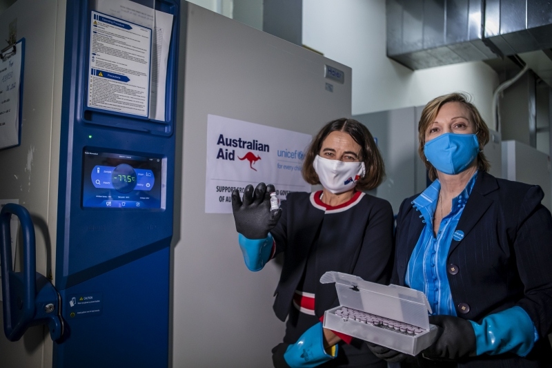 Australia chuyển giao 3,6 triệu liều vaccine Pfizer cho Việt Nam