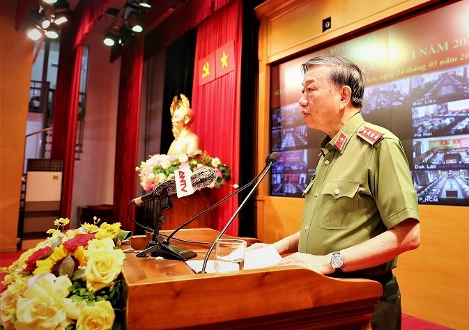 Bộ trưởng Tô Lâm đề nghị đẩy nhanh tiến độ điều tra các vụ án tham nhũng