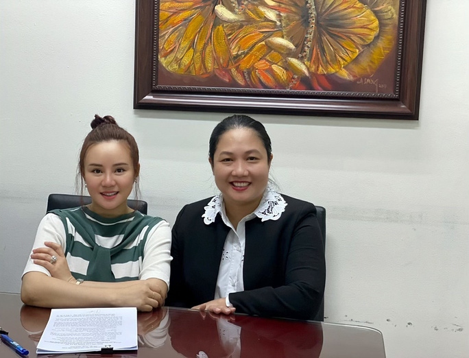 Công an TP.HCM gửi thông báo cho Vy Oanh về vụ tố giác Nguyễn Phương Hằng