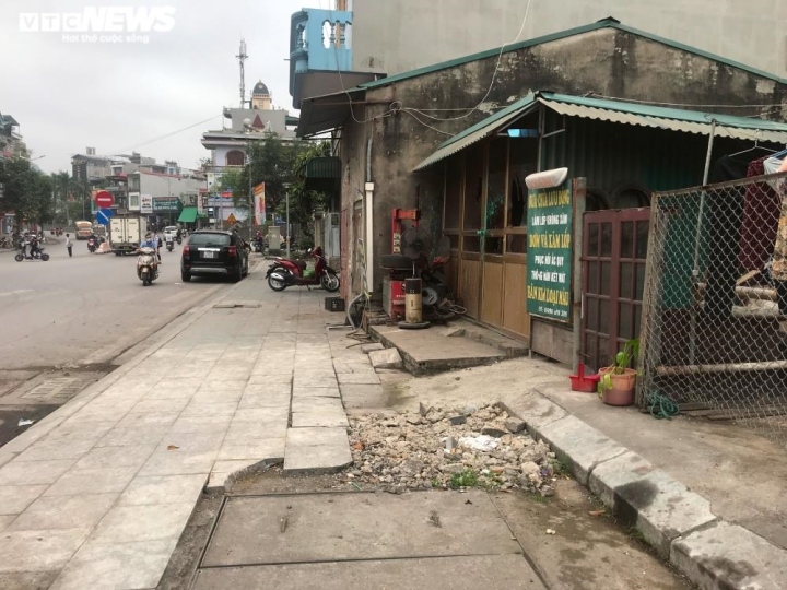 Tạt axit sau cãi vã ở Quảng Ninh: Hai ông cháu đi đường gặp 'tai bay vạ gió'
