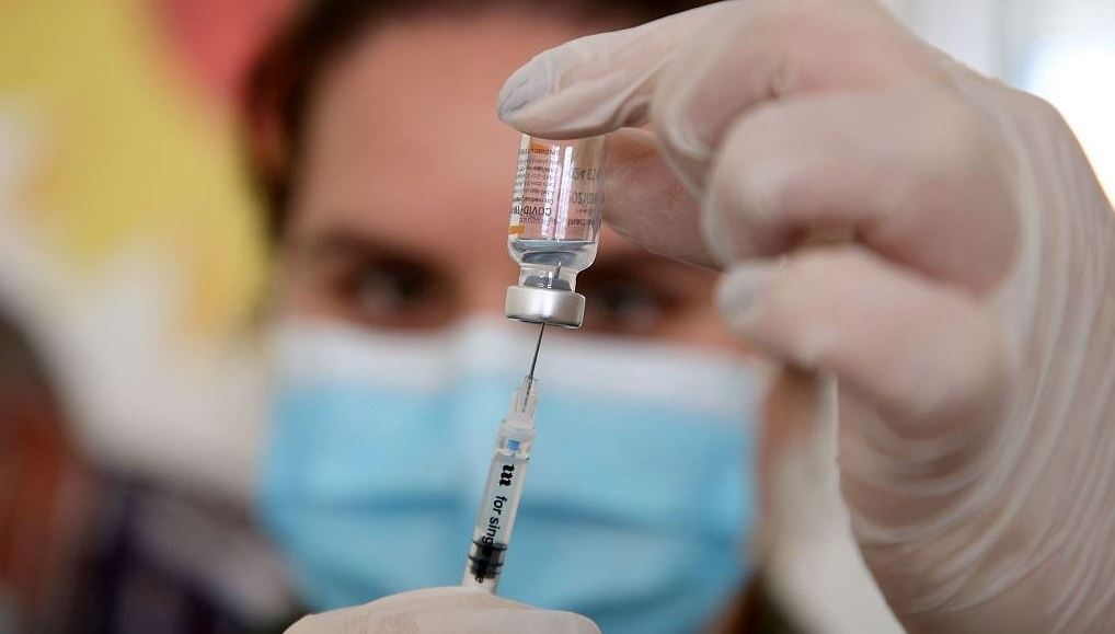 Các nước đang triển khai tiêm mũi vaccine Covid-19 thứ tư như thế nào?