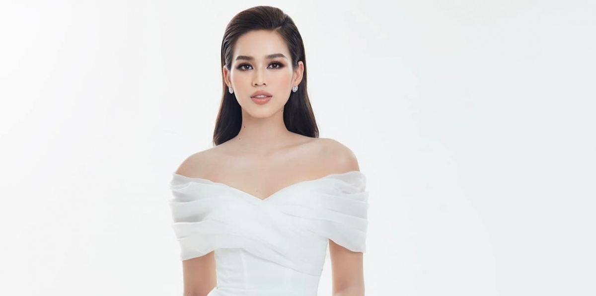Hoa hậu Đỗ Thị Hà khoe vai trần quyến rũ với đầm trắng tinh khôi trong loạt ảnh mới