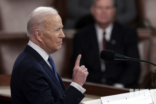 Tổng thống Biden: Quân đội Mỹ triển khai đến châu Âu để bảo vệ đồng minh NATO