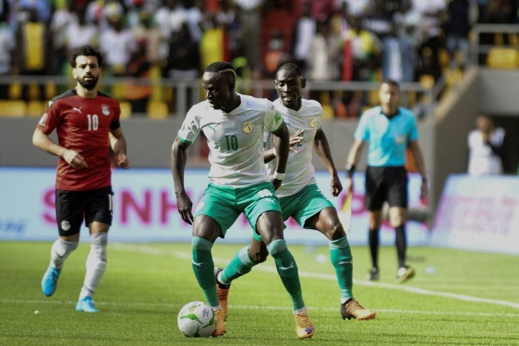 Kết quả vòng loại World Cup 2022 khu vực châu Phi: Mane khiến Salah "ngồi nhà"