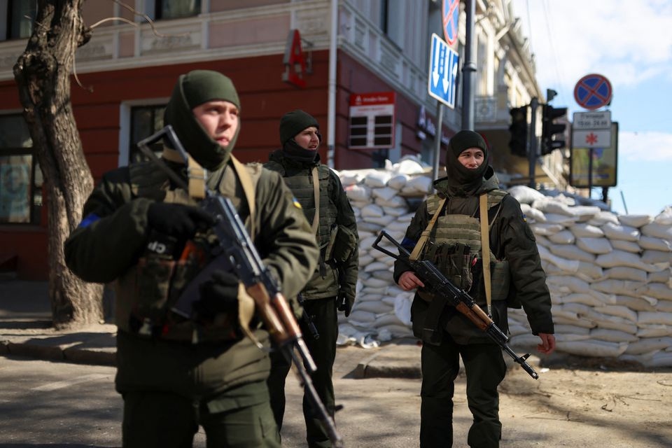 Trung lập có phải là “liều thuốc giải” cho xung đột Nga-Ukraine?