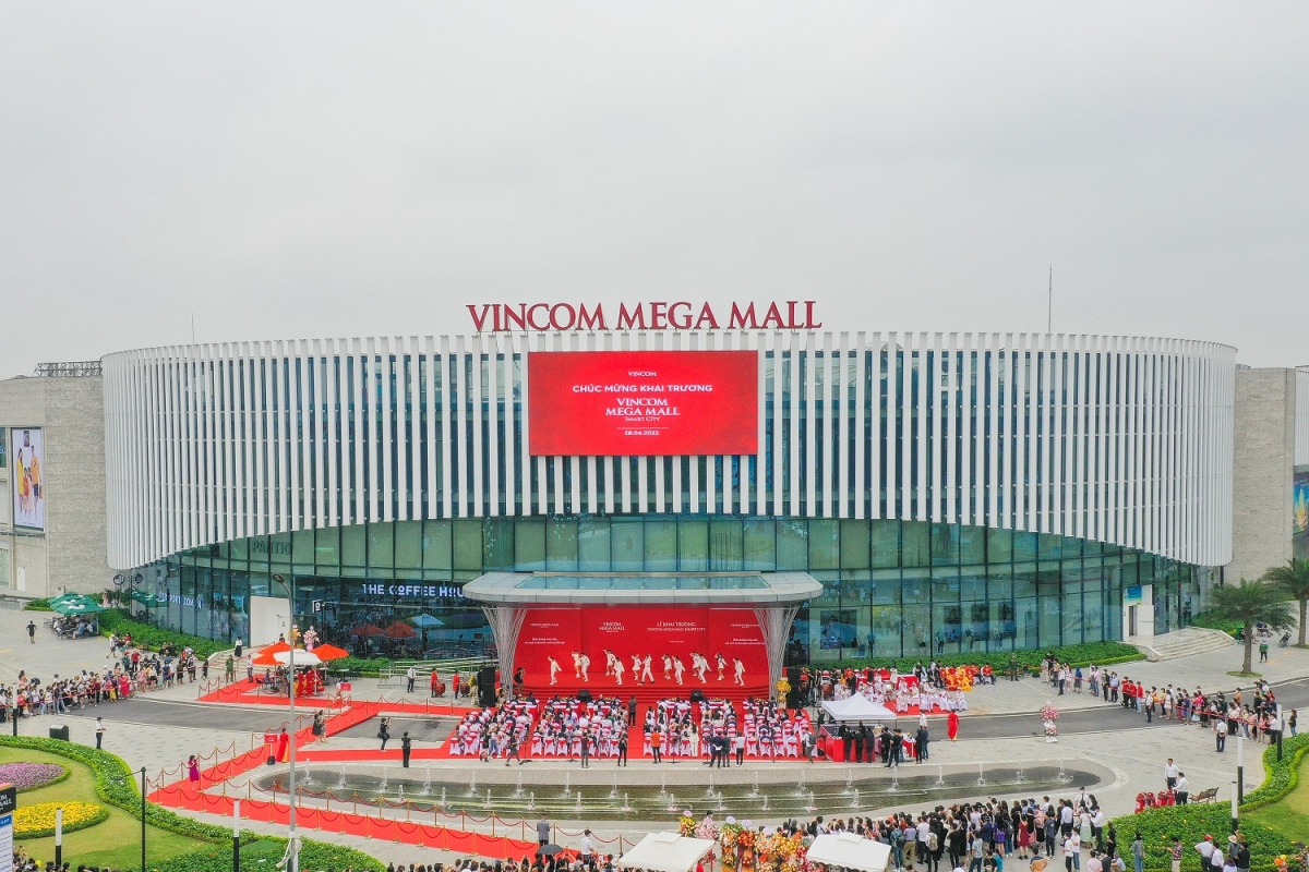 Vincom Retail khai trương trung tâm thương mại “thế hệ mới” đầu tiên của Việt Nam
