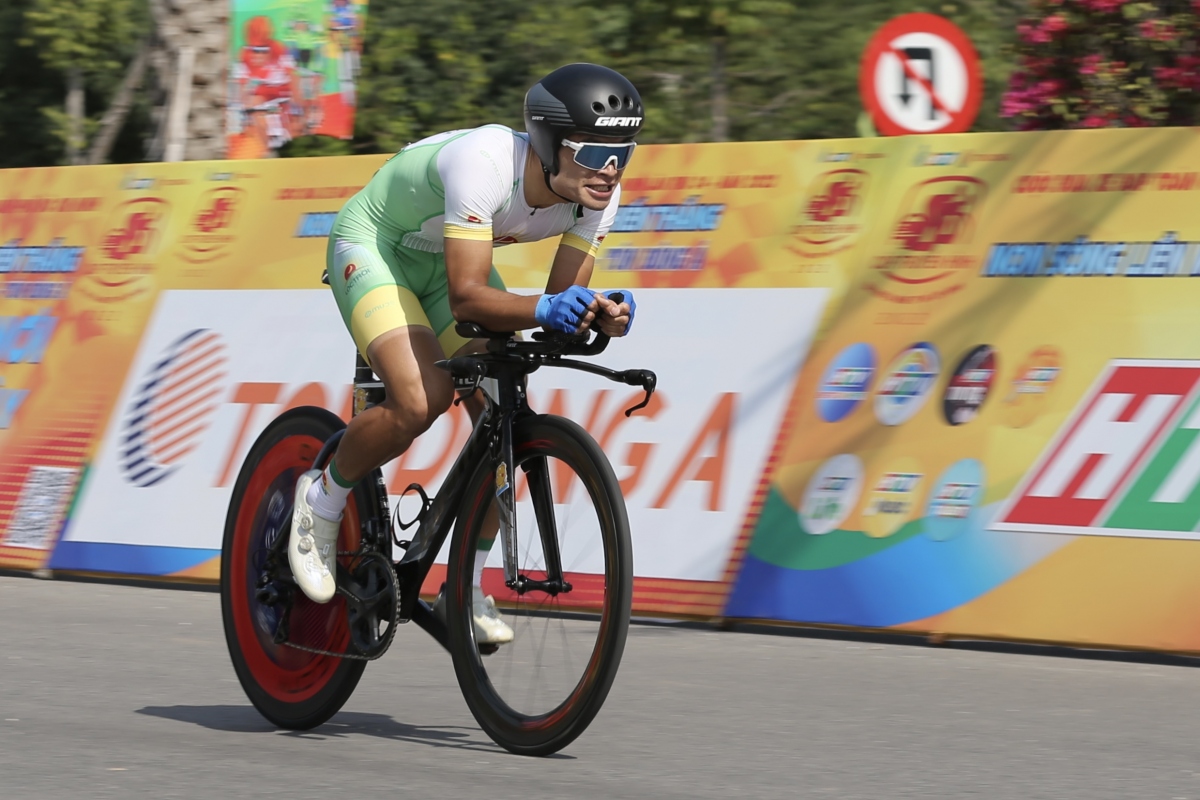 Khởi tranh Giải đua xe đạp Cúp Truyền hình TPHCM - Tôn Đông Á 2022