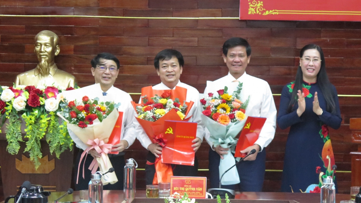 Trưởng Ban Quản lý Khu Kinh tế Dung Quất làm tân Bí thư Thành ủy Quảng Ngãi 