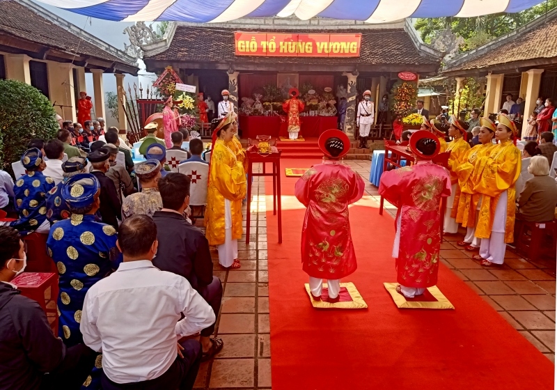 Người dân Đắk Lắk, TP.HCM, ĐBSCL nô nức tham gia Lễ giỗ Tổ Hùng Vương