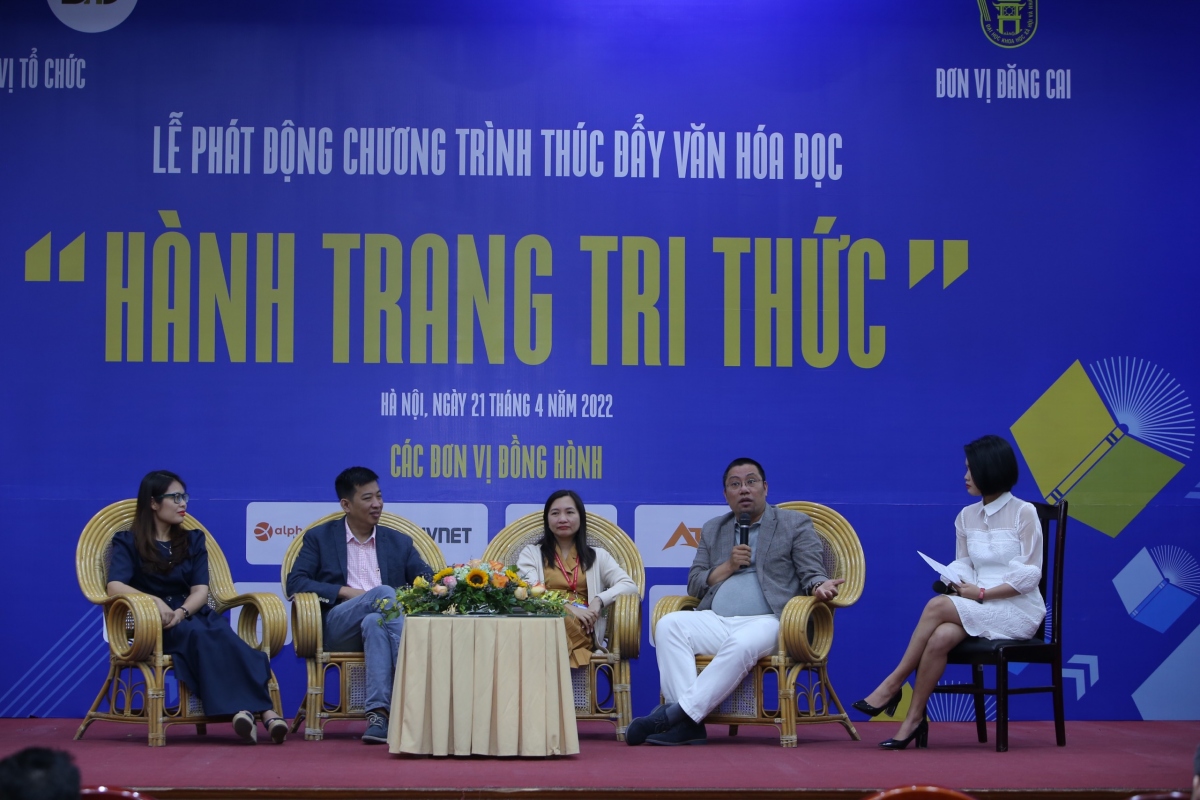 Phát động chương trình Thúc đẩy văn hóa đọc “Hành trang tri thức”